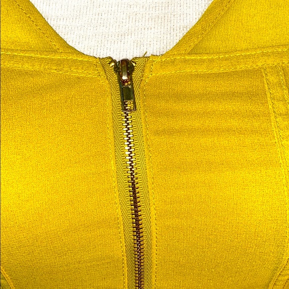 NEW Beautiful Sheer Yellow Asymmetrical Dress - Picture 2 of 4